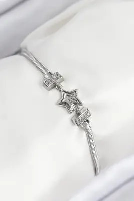 Pirinç Zirkon Taşlı Yıldız Model Gümüş Renk Kadın Bileklik