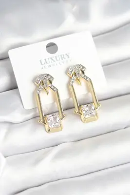 Pirinç Gold Renk Vintage Kadın Küpe
