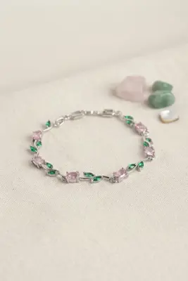 Pirinç Gümüş Renk Pembe Zirkon Taşlı Çiçek Model Kadın Bileklik