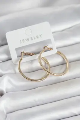 Gold Renk Pirinç Köşeli Kenar Halka 32 mm Kadın Küpe