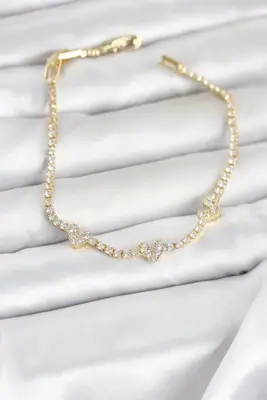 Pirinç Gold Renk Kalp Model Zirkon Taşlı Su Yolu Kadın Bileklik