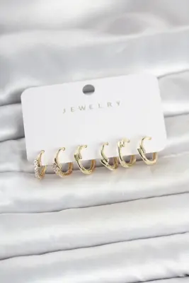Pirinç Gold Renk Botega Model Kadın Küpe Seti