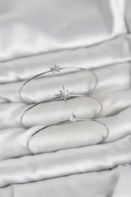 Gümüş Renk Kutup Yıldızı Model Zirkon Taşlı 3'lü Kadın Bileklik Kombini