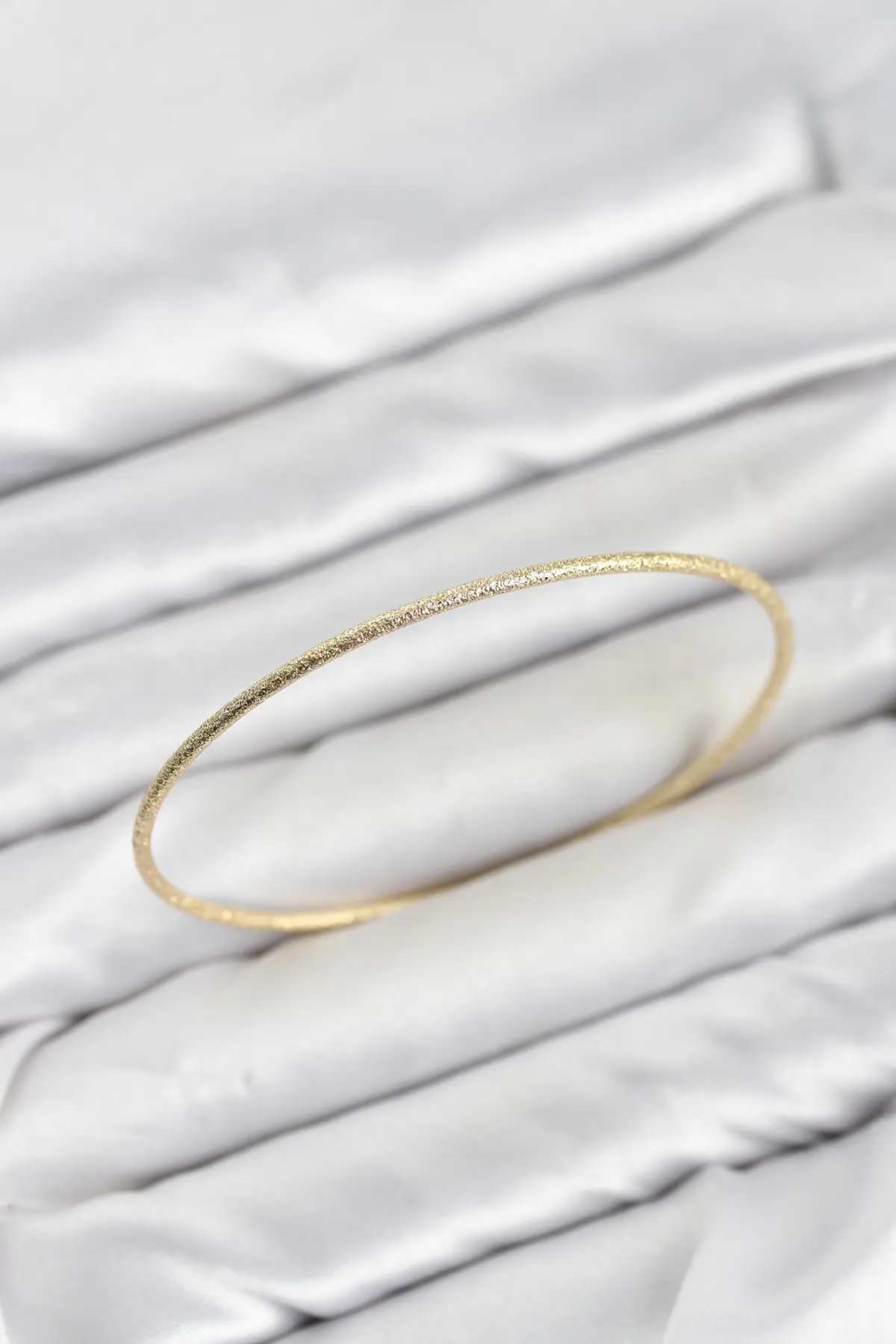 CM Gold Renk Simli Model 65 mm Bilezik