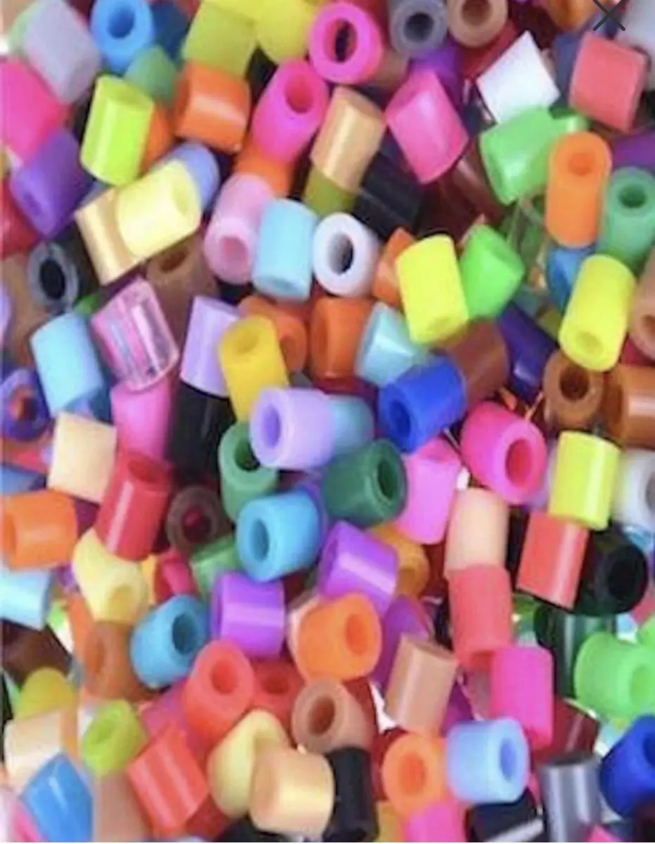 Ütü Ile Yapışan 5mm Ütüyle Yapışan Plastik Boncuklar (500 GRAM)