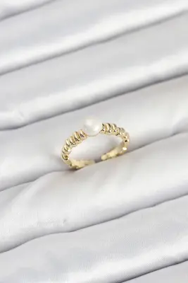 Pirinç Gold Renk Göbek İnci Model Kadın Yüzük